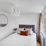 Regent 5 - Large With Terrace Right In Centre Of Kopenhaga