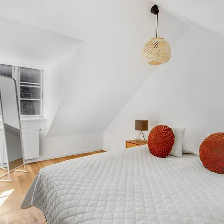 Sanders Regent 5 - Large With Terrace Right In Centre Of Apartamento