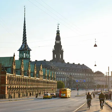 Apartamento Regent 5 - Large With Terrace Right In Centre Of Copenhague