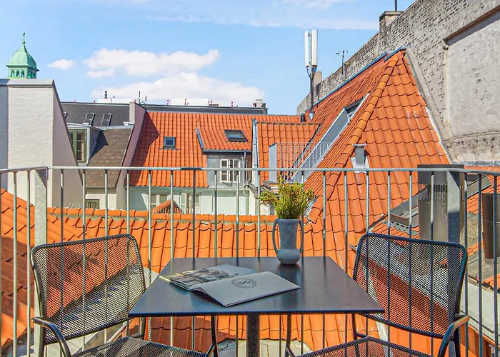 Apartamento Regent 5 - Large With Terrace Right In Centre Of Copenhague