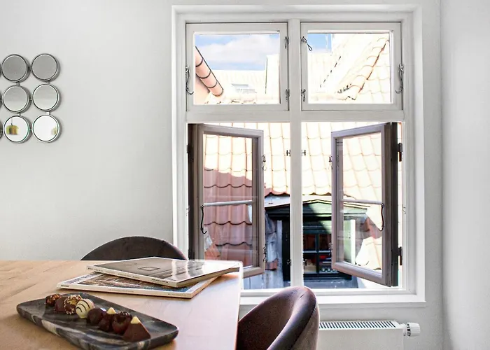 Regent 5 - Large With Terrace Right In Centre Of Appartement
